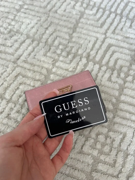 GUESS Pink Croc-Embossed Compact Wallet with Gold Logo - Picture 5 of 6